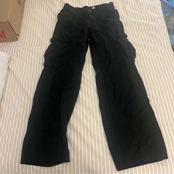 H&M - Black Cargo Pants** - Picture 1 of 2